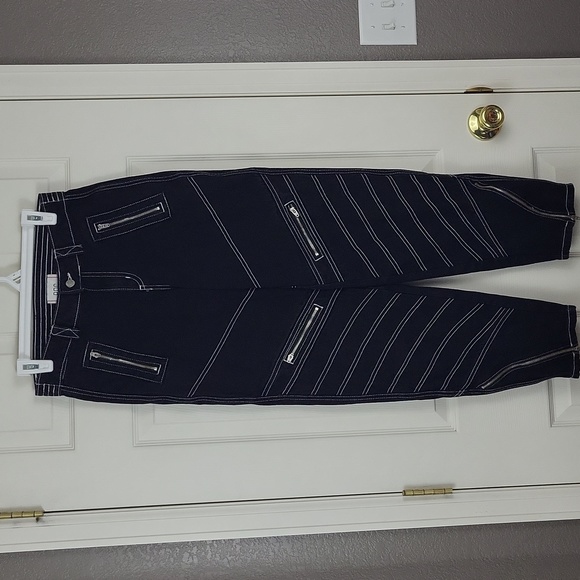 BDG Tapered Moto Jean - Picture 3 of 14